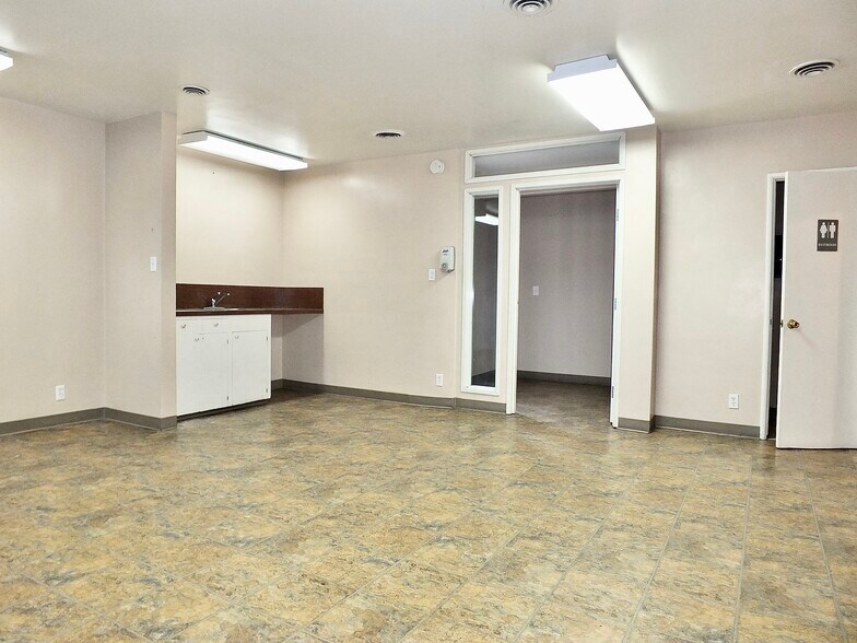 More Photos Of 830 Atlantic Ave, Long Beach Medical For Sale