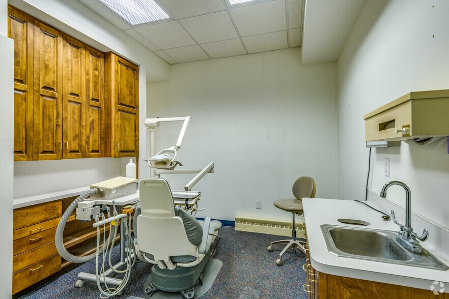 Photo of 1st Floor Ste LL Center