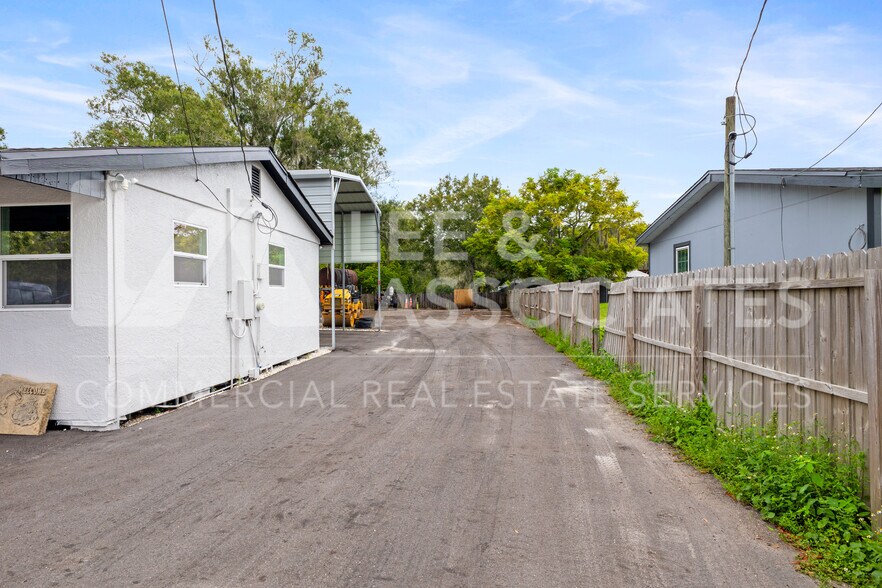 More Photos Of 5303 Patch Rd, Orlando Warehouse For Sale