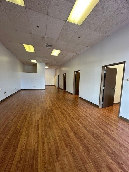 More Photos Of 98-425 Kamehameha Hwy, Aiea Unknown For Lease