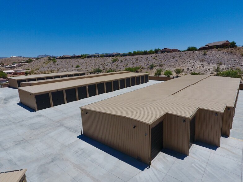 More Photos Of 2725 Desert Trail, Bullhead City Self Storage For Sale