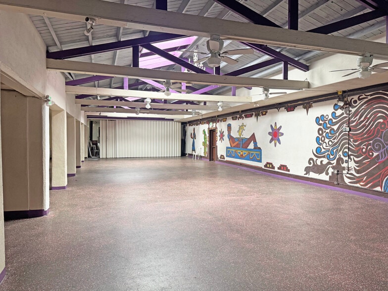 More Photos Of 601 E Montecito St, Santa Barbara Lodge Meeting Hall For Sale