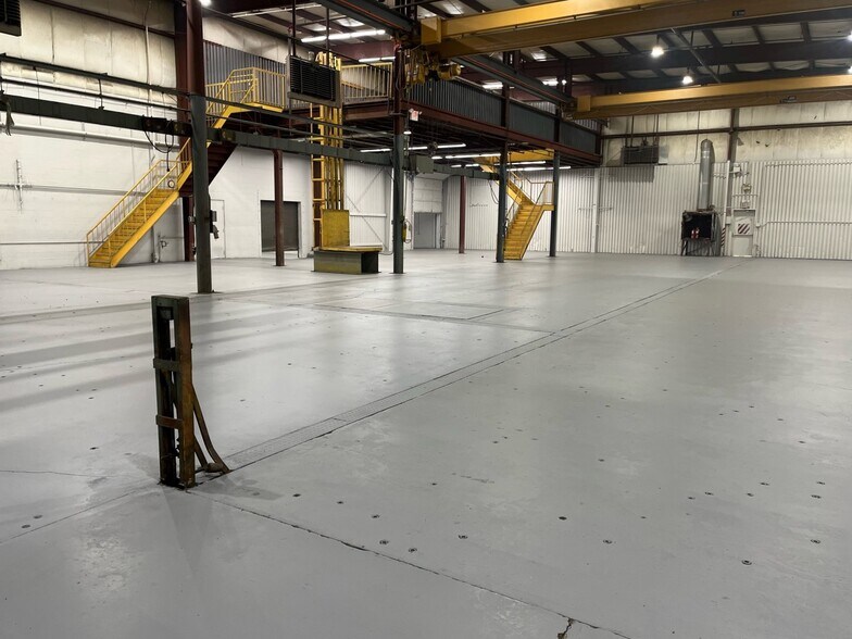 More Photos Of 29100 Lakeland Blvd, Wickliffe Manufacturing For Lease