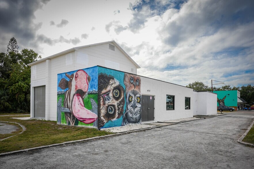 Primary Photo Of 4700 22nd Ave S, Saint Petersburg General Retail For Lease