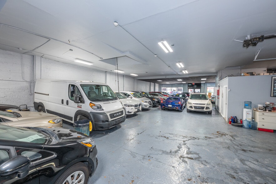 More Photos Of 4112-4114 Kennedy Blvd, Union City Auto Dealership For Sale