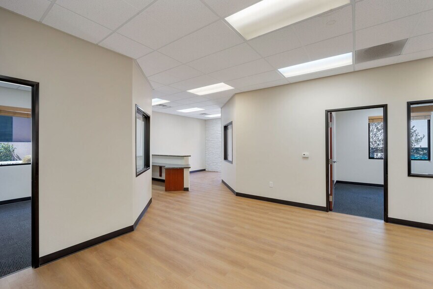 More Photos Of 5588 S Fort Apache Rd, Las Vegas Medical For Lease