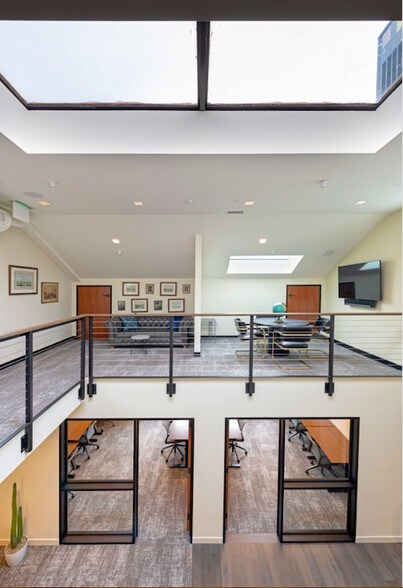 More Photos Of 2181 Greenwich St, San Francisco Office For Sale