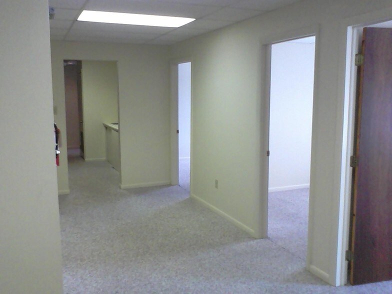 More Photos Of 1 N Bacton Hill Rd, Malvern Office For Lease