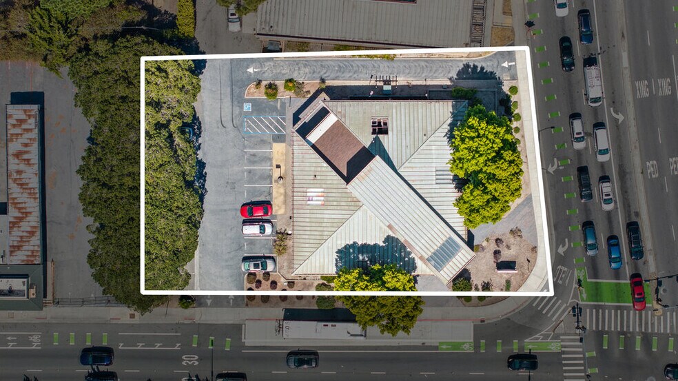 More Photos Of 806 Ocean St, Santa Cruz General Retail For Sale