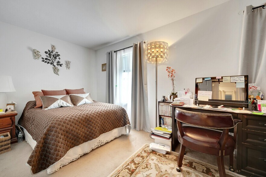 More Photos Of , Stamford Multifamily For Sale