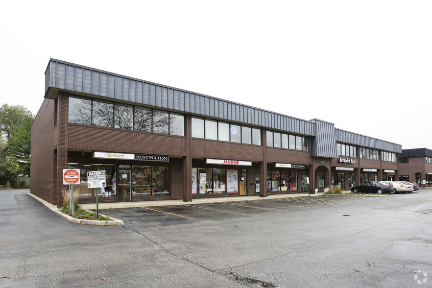 More Photos Of 805-815 E Rand Rd, Arlington Heights Unknown For Lease