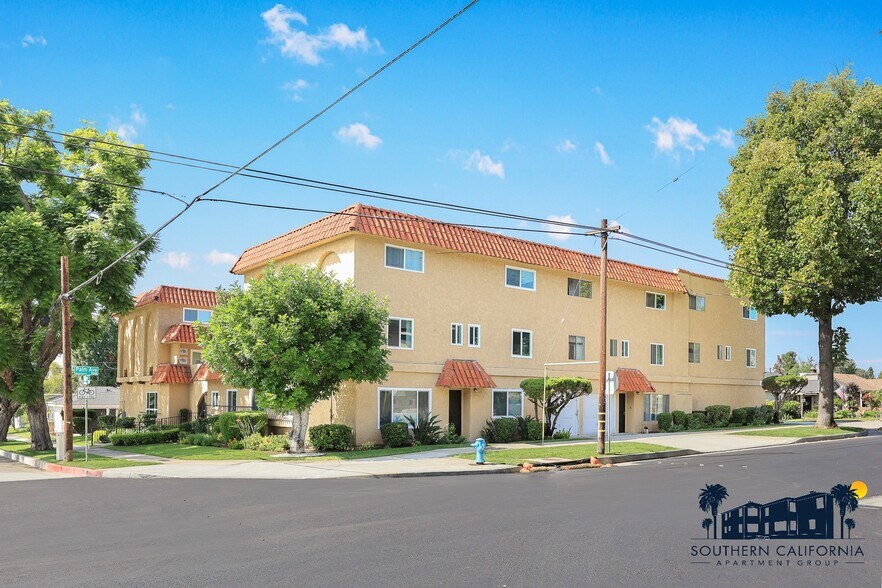 More Photos Of 11447 Broadway, Whittier Apartments For Sale