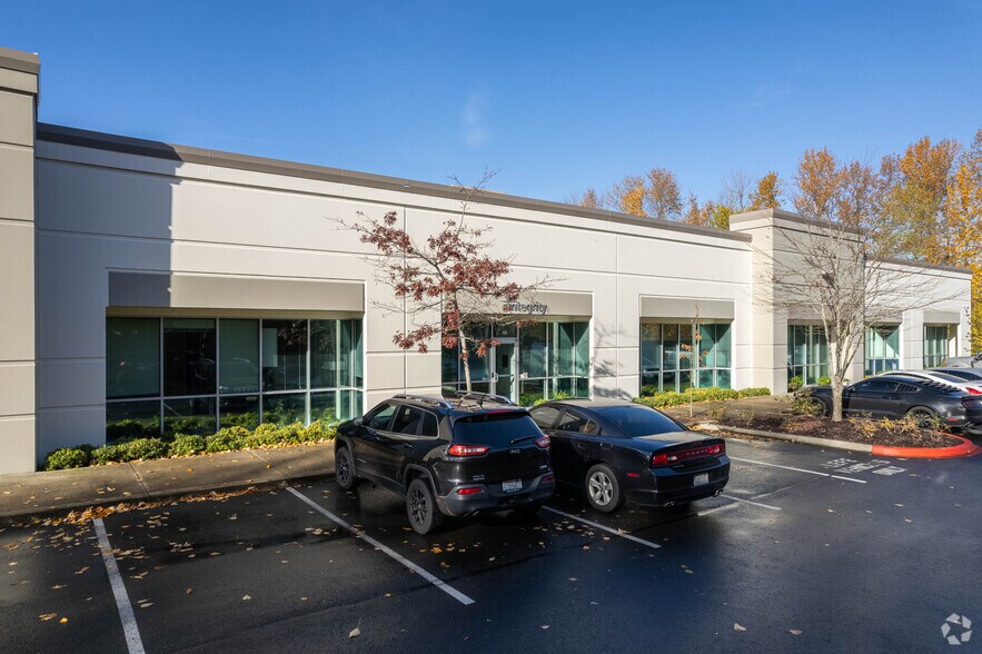 More Photos Of 2230 Lind Ave SW, Renton Flex For Lease