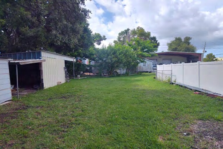 More Photos Of 13217 Automobile Blvd, Clearwater Office For Sale