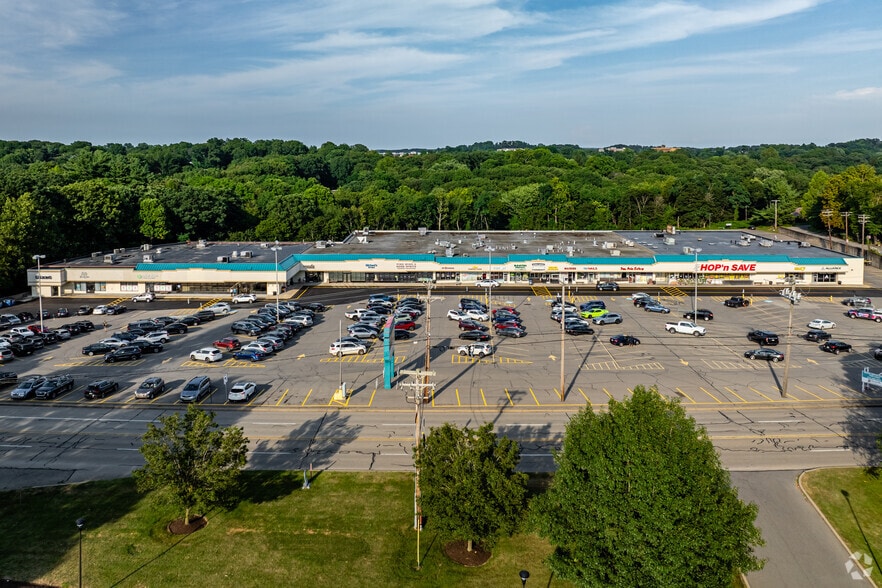 More Photos Of 1130 Perry Hwy, Pittsburgh Unknown For Lease