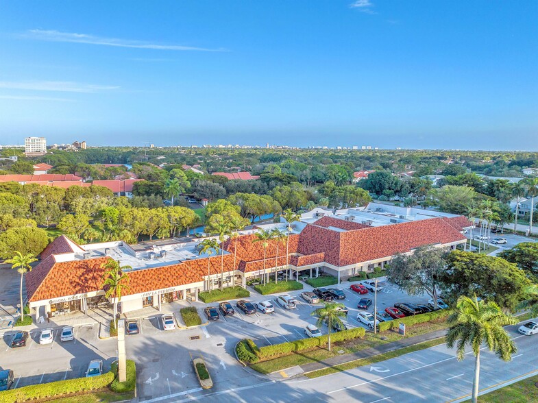 Primary Photo Of 21316 Saint Andrews Blvd, Boca Raton Restaurant For Sale