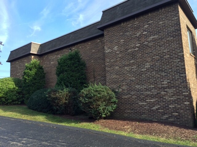 More Photos Of 2299 Brodhead Rd, Aliquippa Medical For Sale