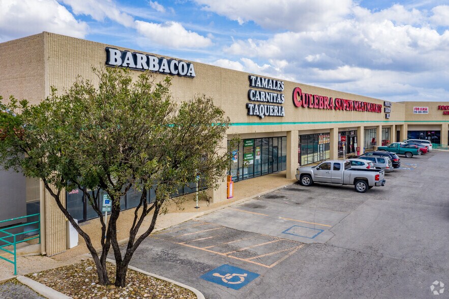 Primary Photo Of 14100-14218 Nacogdoches Rd, San Antonio Freestanding For Lease