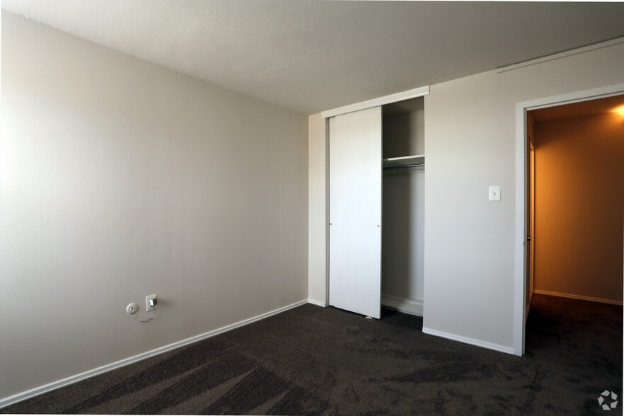 More Photos Of 2375 Woodward St, Philadelphia Apartments For Lease