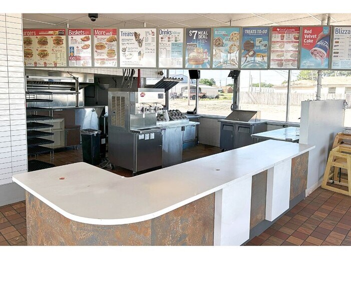 More Photos Of 609 W Broadway St, Fritch Fast Food For Lease