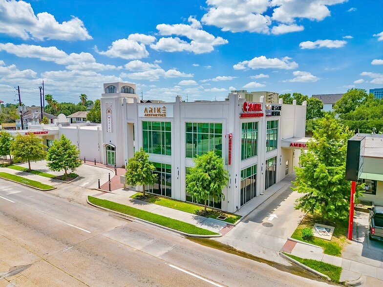 More Photos Of 1110 W Gray St, Houston Freestanding For Sale