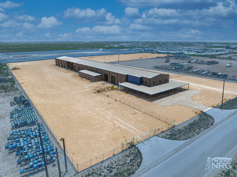 More Photos Of 10911 W County Road 47, Midland Warehouse For Lease