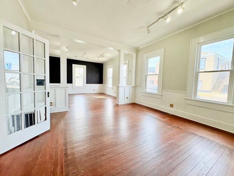 More Photos Of 9 E Canal St, Troy General Retail For Sale