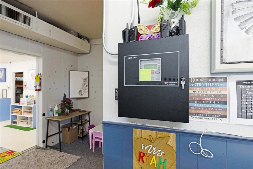 More Photos Of 1201 W Nelson St, Denison Daycare Center For Sale