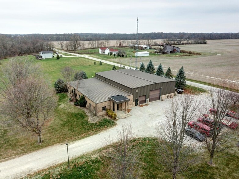 Primary Photo Of 9505 Emahiser rd, Caledonia Distribution For Sale