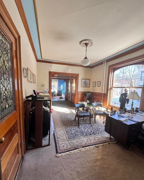 More Photos Of 204 Lancaster St, Albany Storefront Retail Residential For Sale