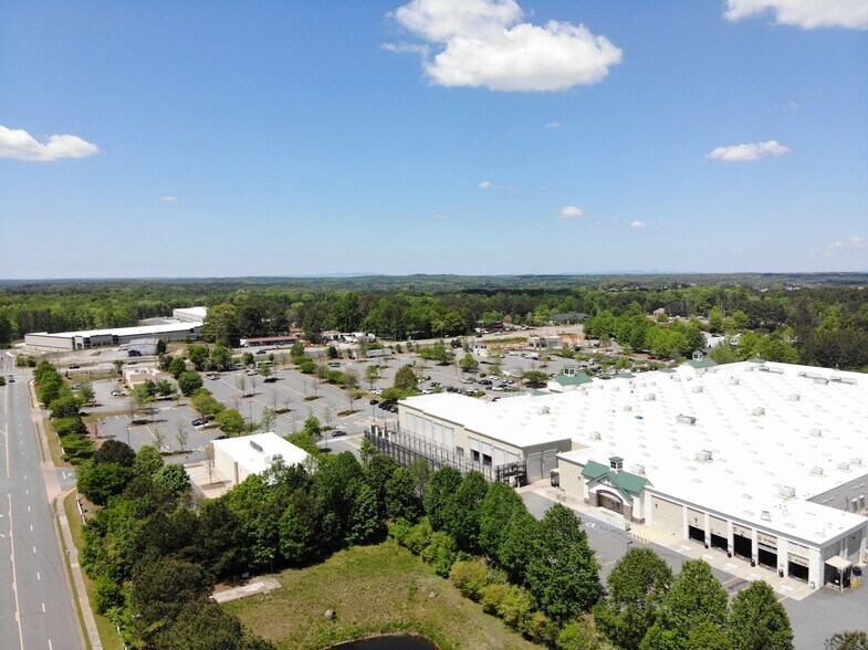 More Photos Of 5640 Commerce Blvd, Alpharetta Land For Sale