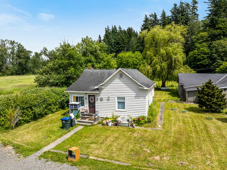 More Photos Of 4250 Dewey Rd, Bellingham Specialty For Sale