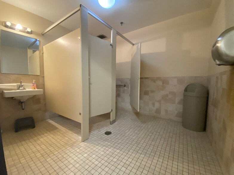 More Photos Of 11 Belden Ave, Norwalk Office For Lease