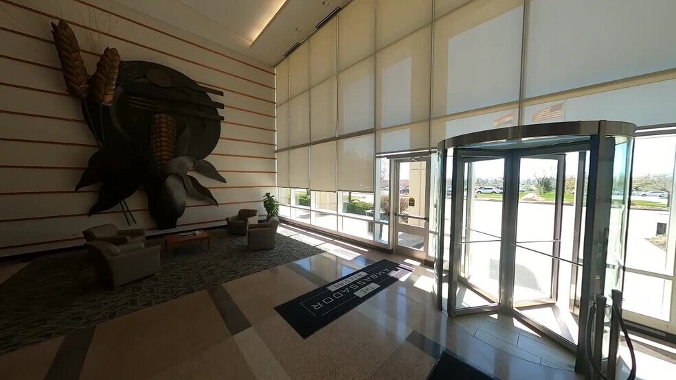 More Photos Of 12200 N Ambassador Dr, Kansas City Medical For Lease