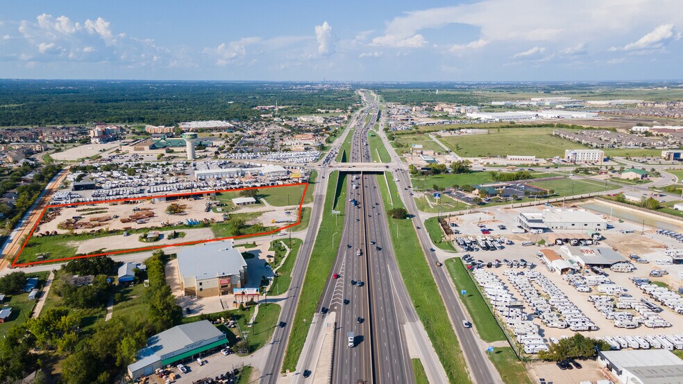 More Photos Of 15800 Interstate 35, Buda Land For Sale