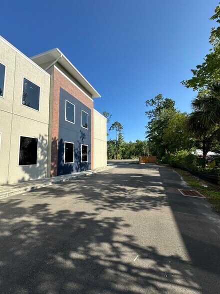 More Photos Of 1419 Kingsley Ave, Orange Park Office For Sale