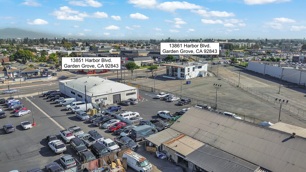 More Photos Of 13851-13861 Harbor Boulevard, Garden Grove Auto Dealership For Lease