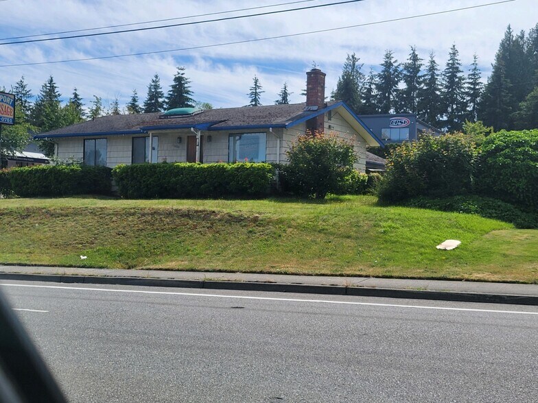 More Photos Of 11608 Airport Rd, Everett Office For Sale
