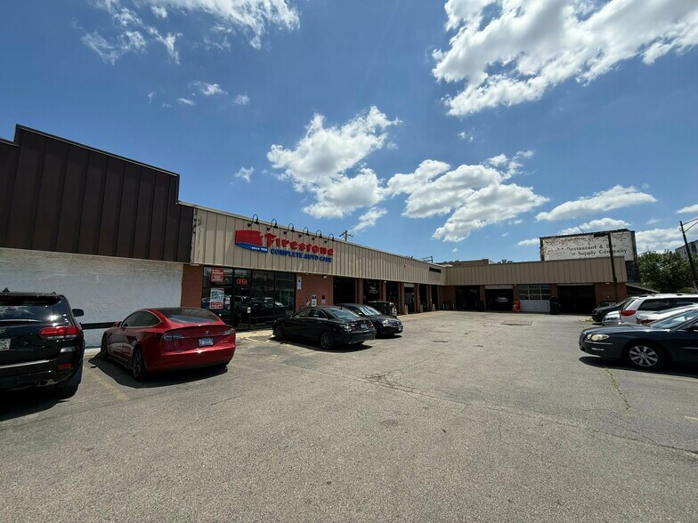 More Photos Of 5215 N Milwaukee Ave, Chicago General Retail For Sale