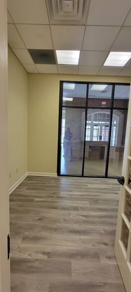 More Photos Of 170 Westridge Industrial Blvd, McDonough Office For Lease