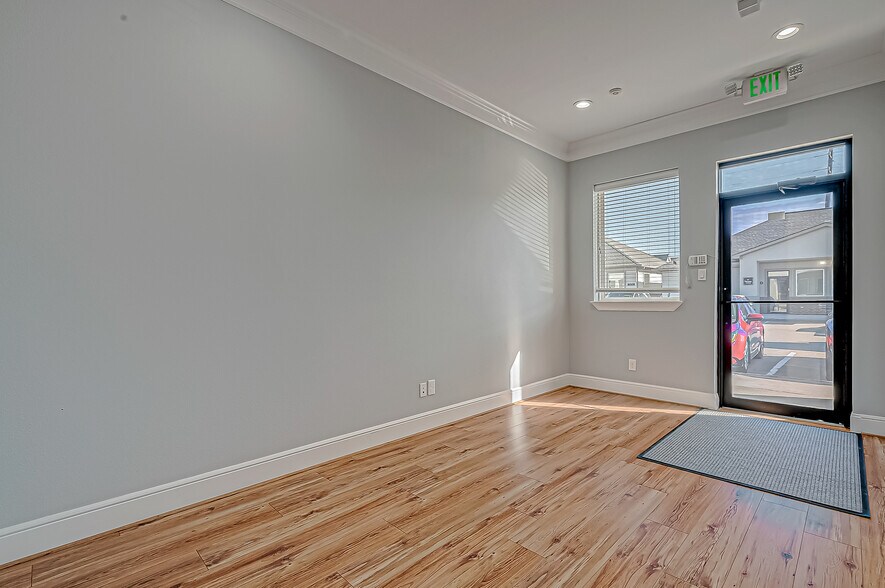 More Photos Of 18514 Green Land Way, Houston Medical For Lease