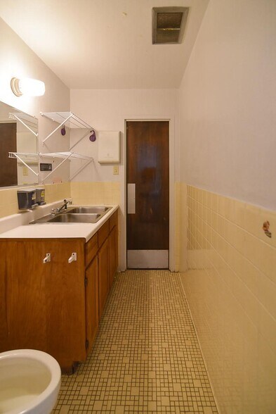 More Photos Of 4403 Phillips Dr, Wichita Falls Religious Facility For Sale