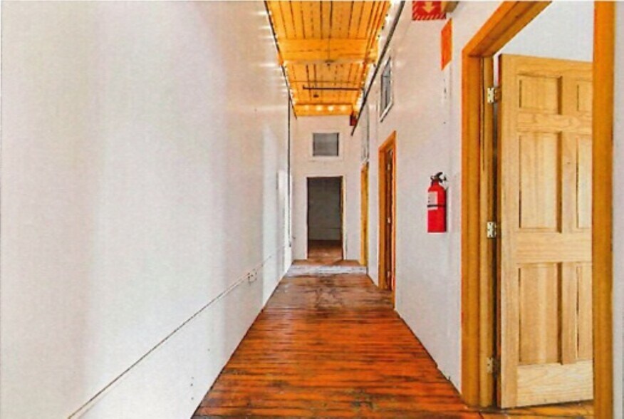 More Photos Of 669 Elmwood Ave, Providence Apartments For Sale