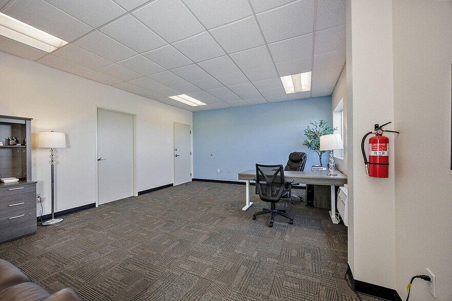 More Photos Of 1400 Avenue G, White City Self Storage For Sale