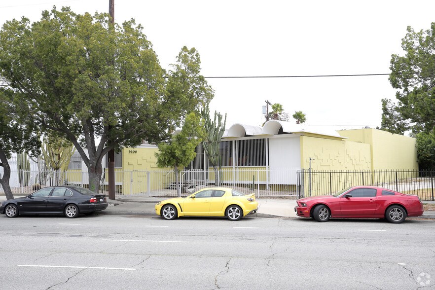 More Photos Of 5200 Venice Blvd, Los Angeles Loft Creative Space For Sale