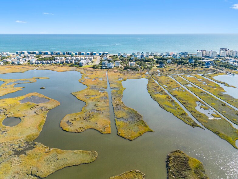 More Photos Of 2075-2085 New River Inlet Rd, North Topsail Beach Specialty For Sale