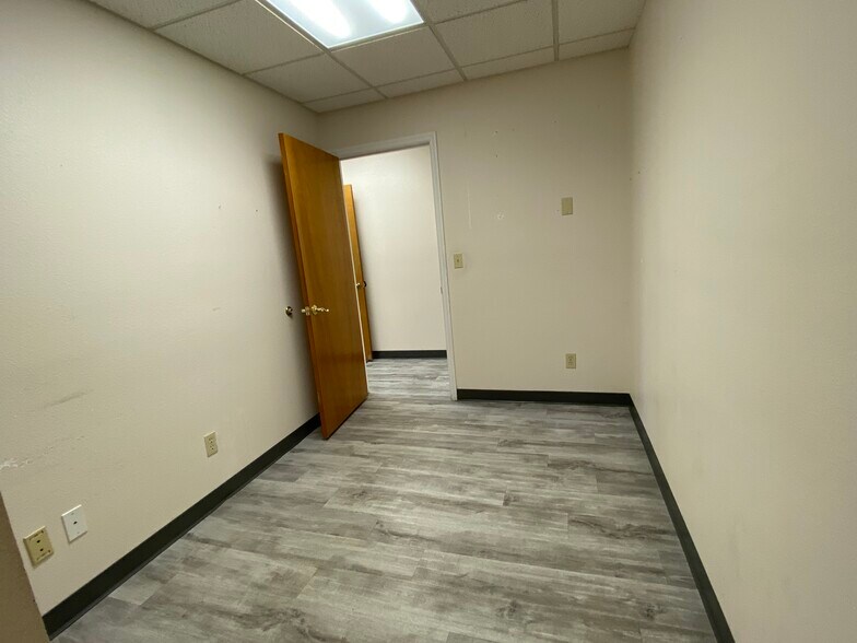 More Photos Of 918 Rolling Acres Rd, Lady Lake Medical For Lease
