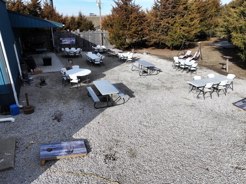 More Photos Of 43937 Highway 36, Monroe City General Retail For Sale