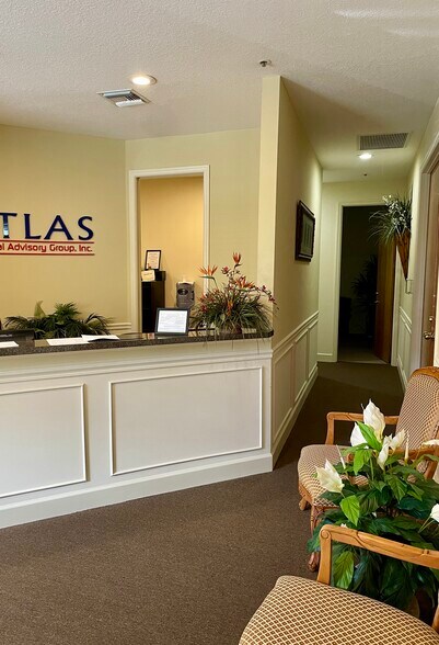 More Photos Of 8830 S Tamiami Trl, Sarasota Office For Lease