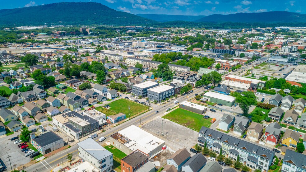 More Photos Of 615 E Main St, Chattanooga General Retail For Lease